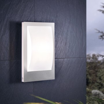 Eglo - Applique murale LED extérieure à intensité variable 1xE27/9W/230V IP44 chrome mat