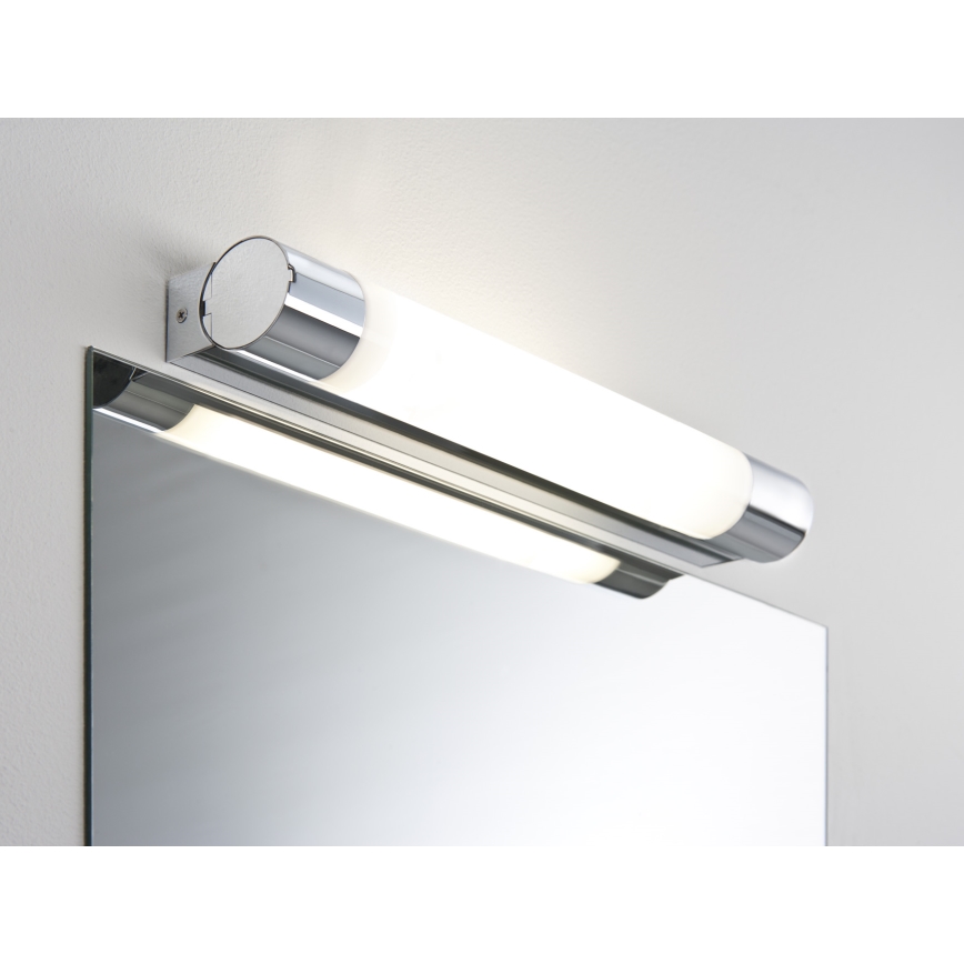 Paulmann 70362 - 1xG5/8W IP44 Éclairage de miroir salle de bain avec prise ORGON 230V